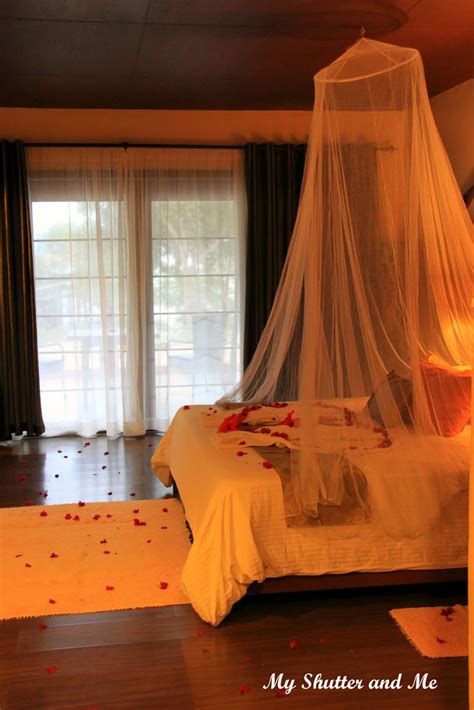 Mostly wedding first night decorations are full of flowers, and have many different variations of it. Wedding Night Hotel Room Decorations - Home Decorating Ideas