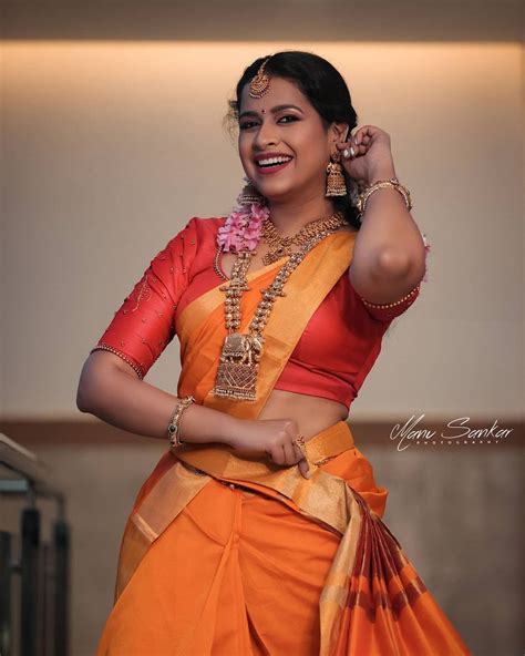 .headlines from kerala, gulf countries & around the world on politics, sports, business, entertainment, science, technology, health, social issues, current affairs and much more in oneindia malayalam. Actress Sadhika's Bridal Makeover Pics Turn Viral ...