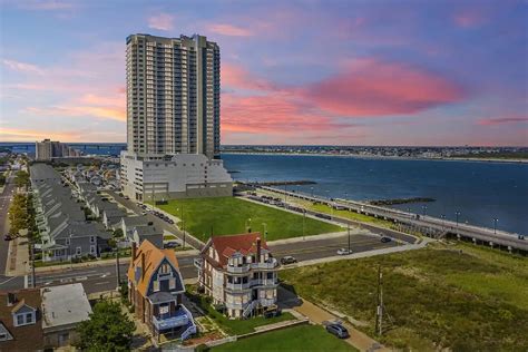 A Look Inside The New ‘jersey Shore 20 Boardwalk Mansion