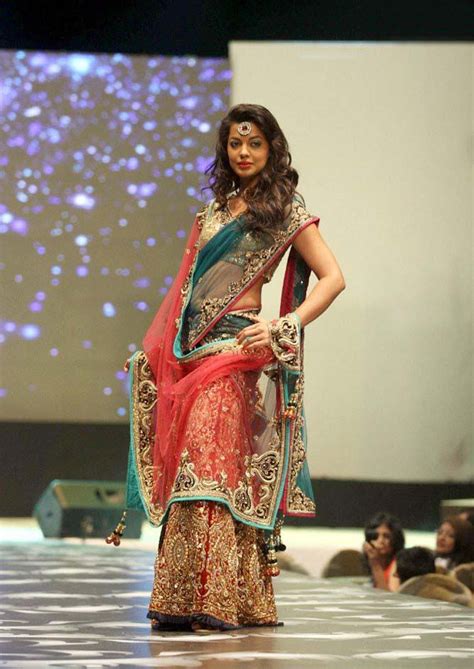 mugdha godse hot navel show in saree at ramp walk tamil south tamil cinema portal