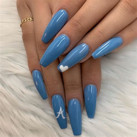 35 Trendy Blue Color Nails Will Inspire You In 2020 Ibaz Blue Nail