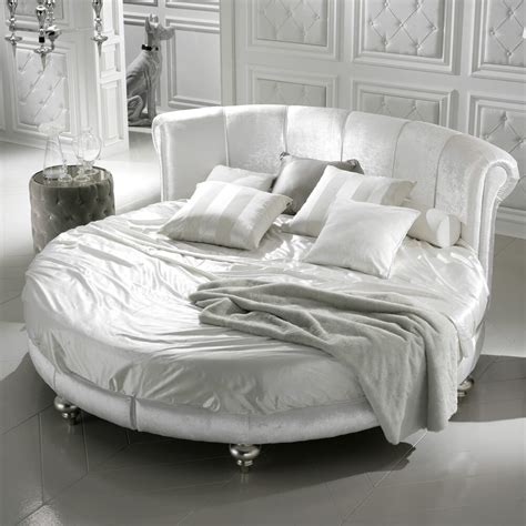 Why not make it an awesome centerpiece for your. Designer Italian High End Luxury Round Bed