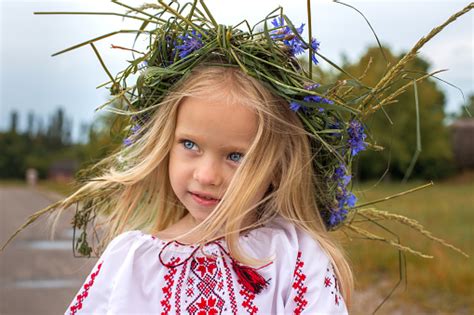 1000 ウクライナの女の子の写真 Unsplashで無料の画像をダウンロード