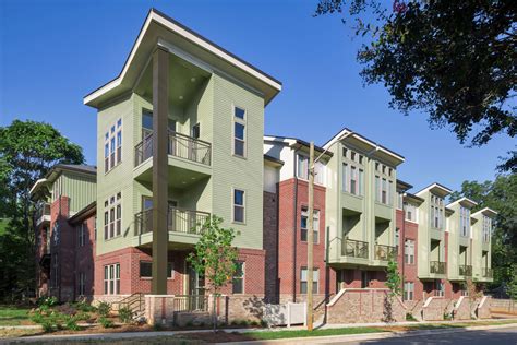 Kenilworth Condominiums | Axiom Architecture