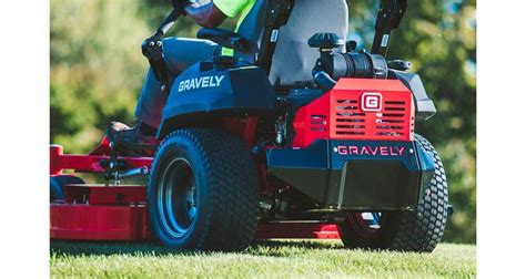 Gravely Pro Turn® 152 991135 Commercial Lawn Mowers County Equipment East