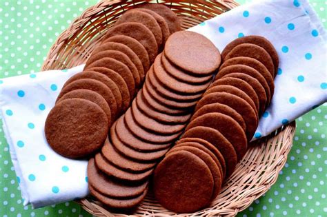 recipe pepparkakor or swedish ginger snaps cookies the cutlery chronicles