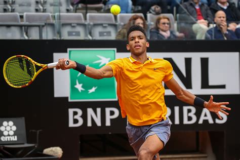 Nacido el 28 de diciembre de 1998) es un canadiense de tenis jugador. Auger-Aliassime, il futuro non passa ancora da Roma