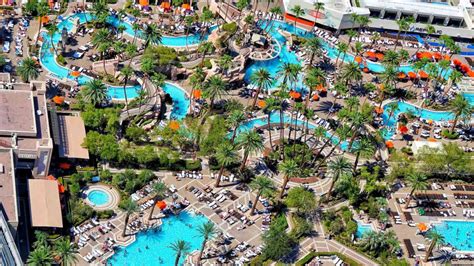 These Are The 13 Best Pools In Las Vegas 2023