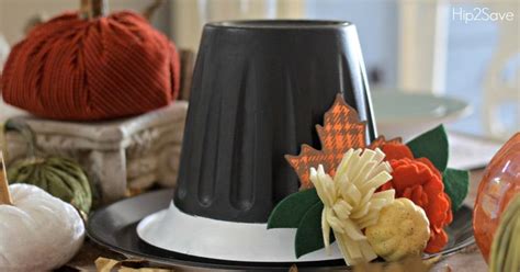 Use An Upside Down Flower Pot To Make An Easy And Frugal Thanksgiving