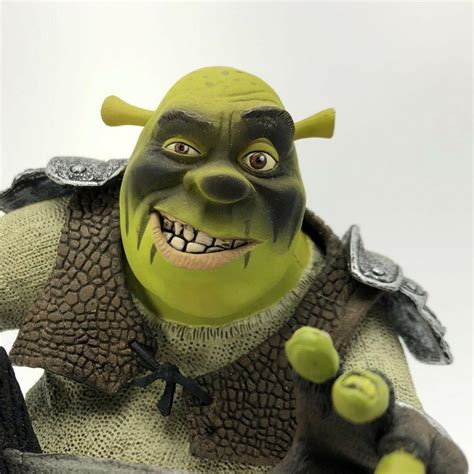 Mcfarlane Toys Shrek Dragon Battlin Shrek Removable Helmet And Sword