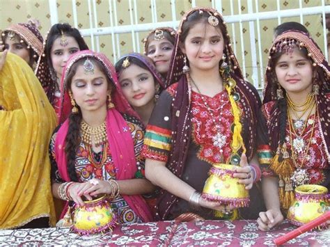 Pakistani Province Sindh S Girls Sindhi Culture Cothes Fashion 2014