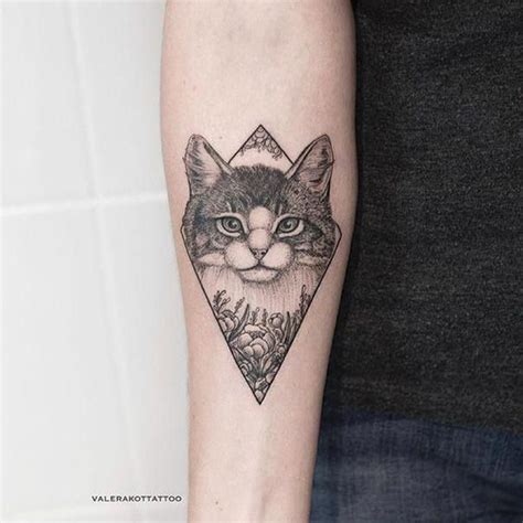 Jaké jsou trendy v „nepravém tetování? Výzmam Tetování Kočky / Pin uživatele pavlin na nástěnce ...