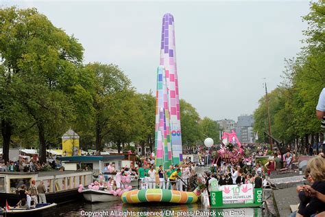 amsterdam canal parade 2011 em press