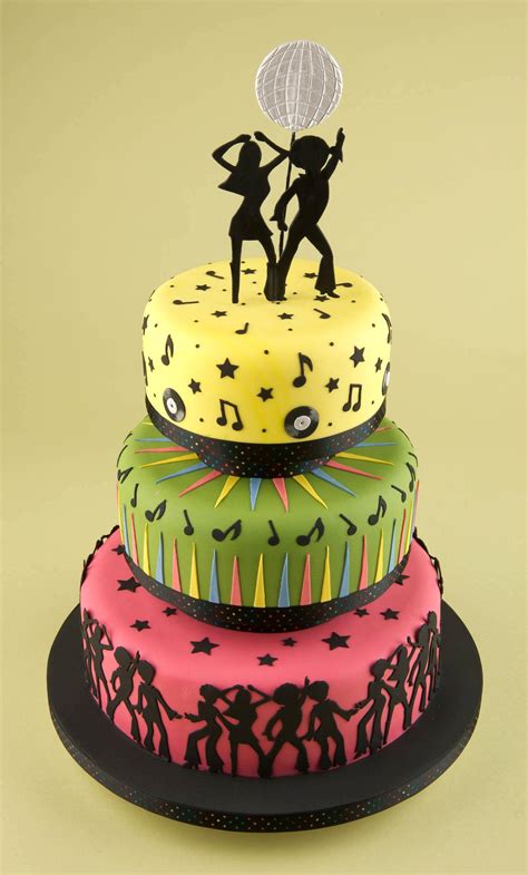 Photos Elegant Dancer Cake Design