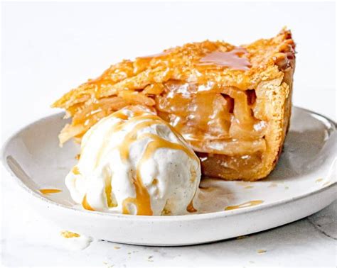Old Fashioned Deep Dish Caramel Apple Pie Recipe Chenée Today