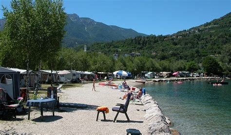 Camping Fleiola Calceranica Al Lago Trentino Alto Adige Italy