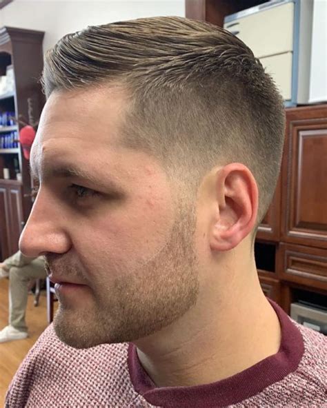 If there is any haircut that has a bad reputation, it is the comb over. 15 Modern Comb Over Haircuts Trending in 2020 | Comb over ...
