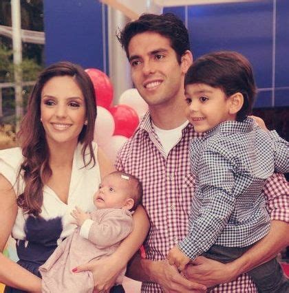 Birthday boy ricardo izecson dos santos leite, kaka footballer celebrating his 33rd birthday playing for brazil, many franchies & born too with his wife. Perfection. Kaka's beautiful family | Beautiful person ...