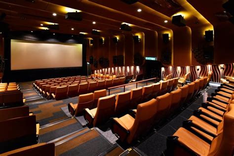 From suzie wong to james bond, the guardian's film editor, andrew pulver, chooses his hk top 10. Best cinemas in Hong Kong: Watch it on the big screen ...