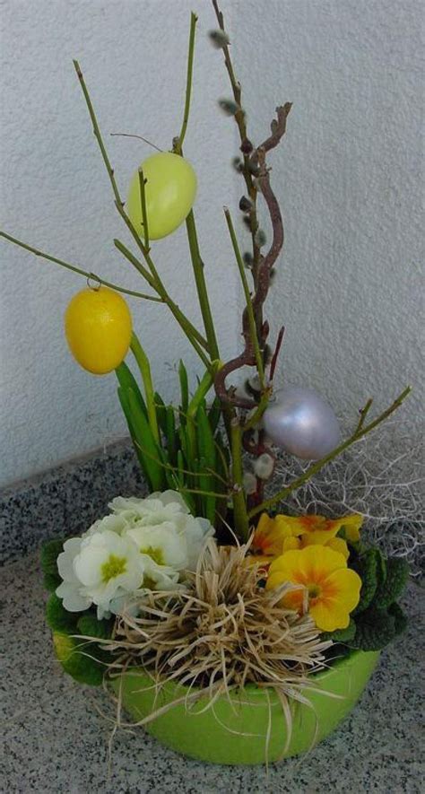 40 Easter Flower Decorations And Centerpieces Thatll Spreads The