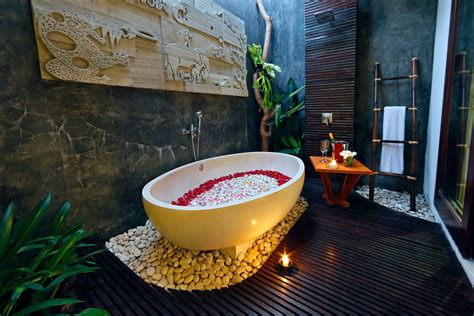 Romantic Modern Balinese Outdoor Showers At The Chandra Villa