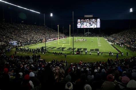 Purdue Football Surpasses 36000 Season Tickets Sold Ahead Of 2022