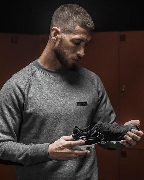 Sergio ramos serves as captain for real madrid. Klassische Nike Tiempo Legend VI Sergio Ramos ...