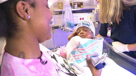 Rare Pregnancy Complication Forces Atlanta Babys Delivery At 27 Weeks
