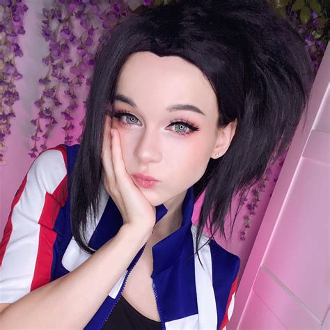 Cosplay Of Momo Yaoyorozu Rbokunoheroacademia