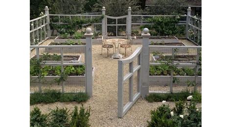 Barrière pour chien au meilleur prix sur zoomalia ! 25 idées de petite barrière de jardin pour vous sentir ...