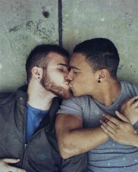 Like Me Interracial Couples Gay Lindo Men Kissing Lgbt Love Same