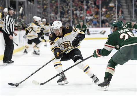 David Pastrnaks Nhl Best 38th Goal Caps Boston Bruins 6 1 Win At