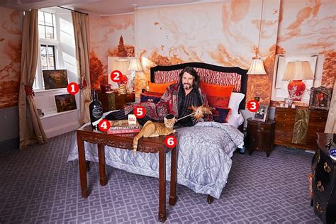 My Haven Laurence Llewelyn Bowen In The Bedroom Of His Cotswolds Manor