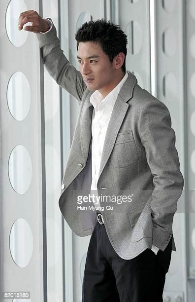 Ju Jin Mo Photos And Premium High Res Pictures Getty Images
