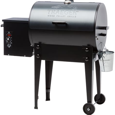 This pellet grill is one of the most rudimentary offerings on our list, with a bronze finish and a cooking surface that measures in at just 292 square inches. Tailgater Traeger Pellet Grill For Sale | Meridian & Boise
