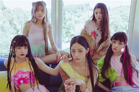 Newjeans K Pop Girl Group Group Min Heejin Talk Surprise Debut Billboard