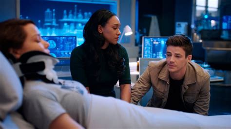 Barry faces off with his oldest, and most formidable nemesis, reverse flash. The Flash Season 5 Episode 11 Recap and Review: "Seeing Red"
