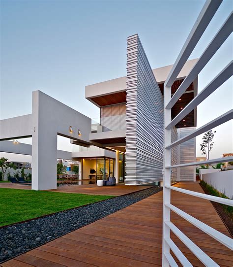Modern Luxury Villas Designed By Gal Marom Architects Interior Design