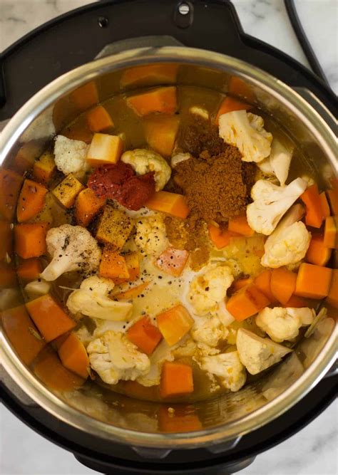 Instant Pot Creamy Curry Cauliflower Butternut Squash Soup