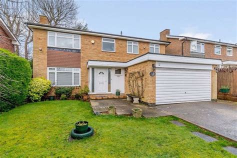 Little Hill Heronsgate Rickmansworth Wd3 4 Bedroom Detached House