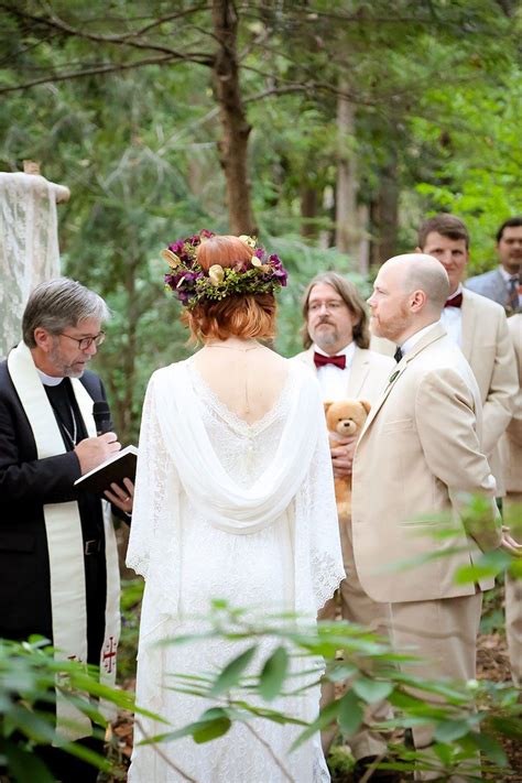 A Fairylit Wedding In The Woods With Flower Kitty And Folk Dancing