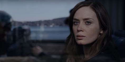New Trailer For The Girl On The Train Paula Hawkins Book Gets Movie