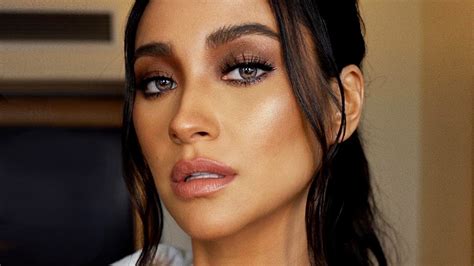 Shay Mitchell Makeup Looks In Manila