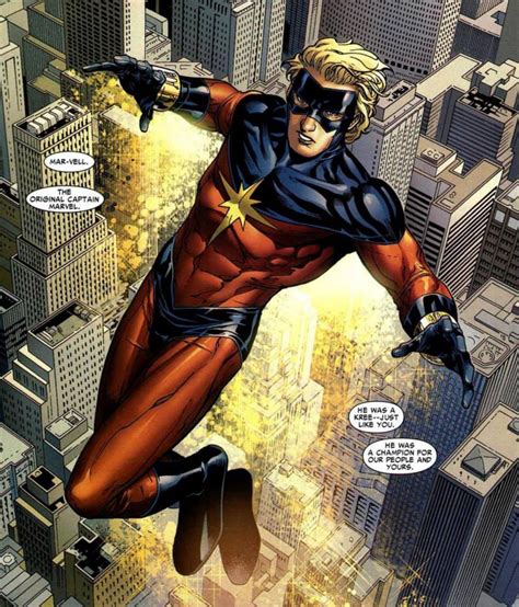 La Atalaya Nocturna Capitán Marvel Por Diferentes Autores