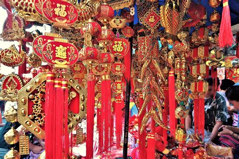 Chinese New Year In Bangkok Watch Lion Dances And Firecrackers In