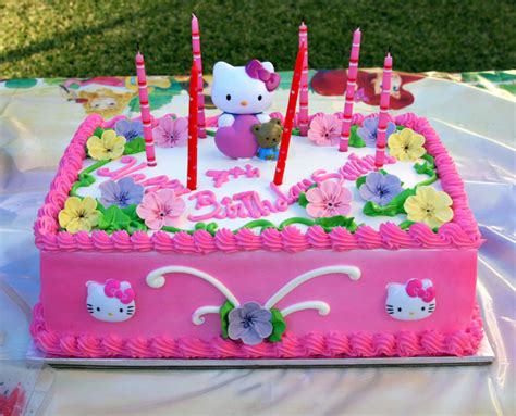 Birthday cake for my brother, drove the hand painted fondant fish 1200 miles and he survived! 30 Cute Hello Kitty Cake Ideas and Designs - EchoMon
