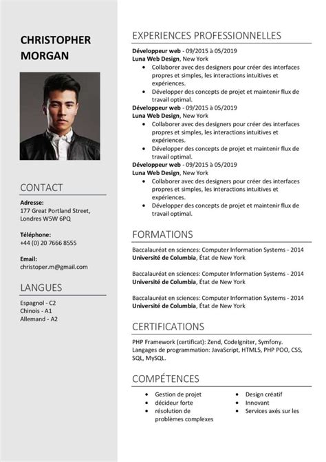 Where to download high quality professionally created free microsoft office resume and cv depending on your line of work, having a fancy looking cv with lots of graphics is pointless if you. 60 Modèles de CV Word Gratuit à Télécharger au Format doc ...
