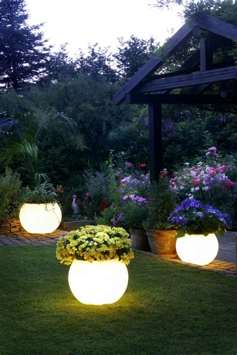 30 Brilliant Garden Lighting Ideas Blogrope