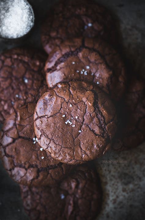 Chocolate Brownie Crinkle Cookies Chewy And Crunchy Madaboutkitchen