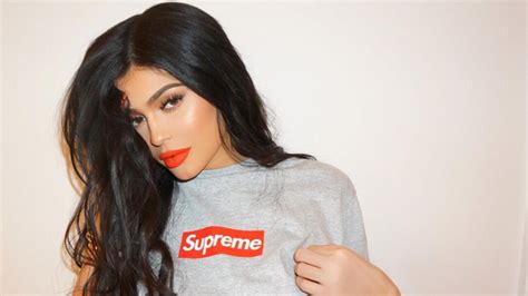 Forbes Reveal Kylie Jenners Astonishing 2017 Earnings So